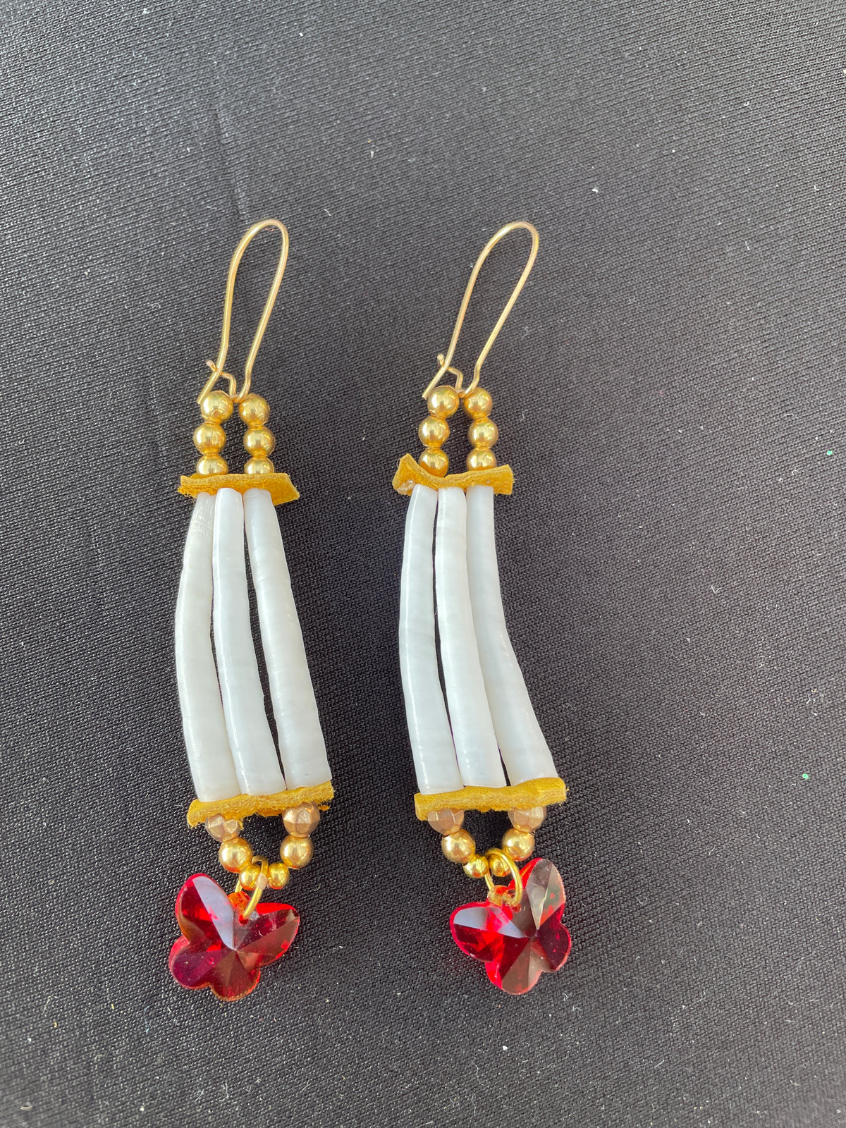 Dentalium shell red butterfly
